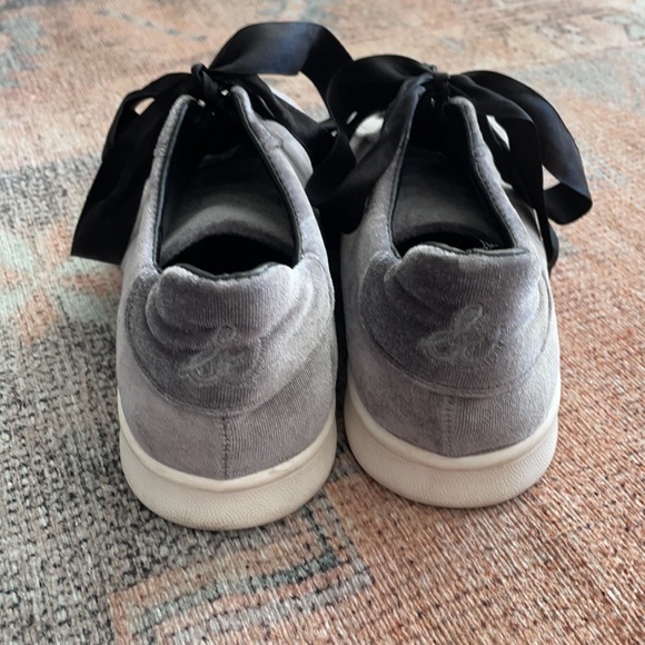 Sam Edelman Marlow Velvet Sneakers - Picture 4 of 6
